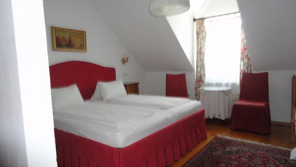 Au an der Donau Gasthof Jaegerwirt מראה חיצוני תמונה